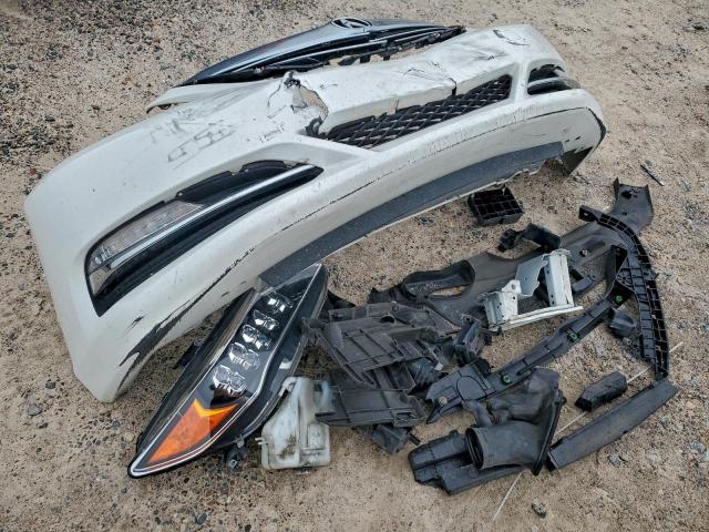 Acura RLX Tech Image 11