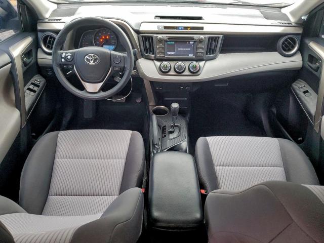Toyota RAV4 Le Image 13