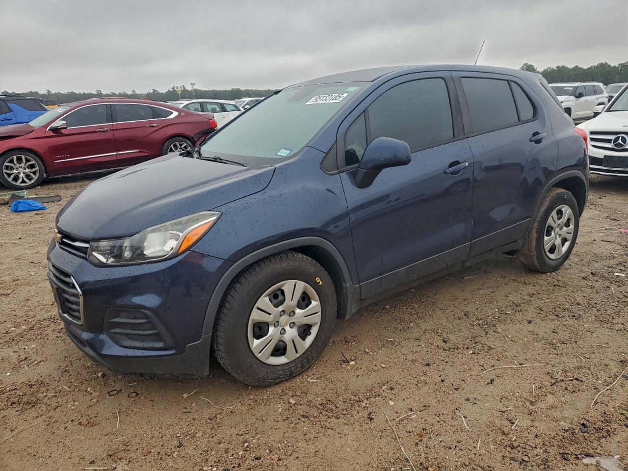 Chevrolet Trax Ls Image 1