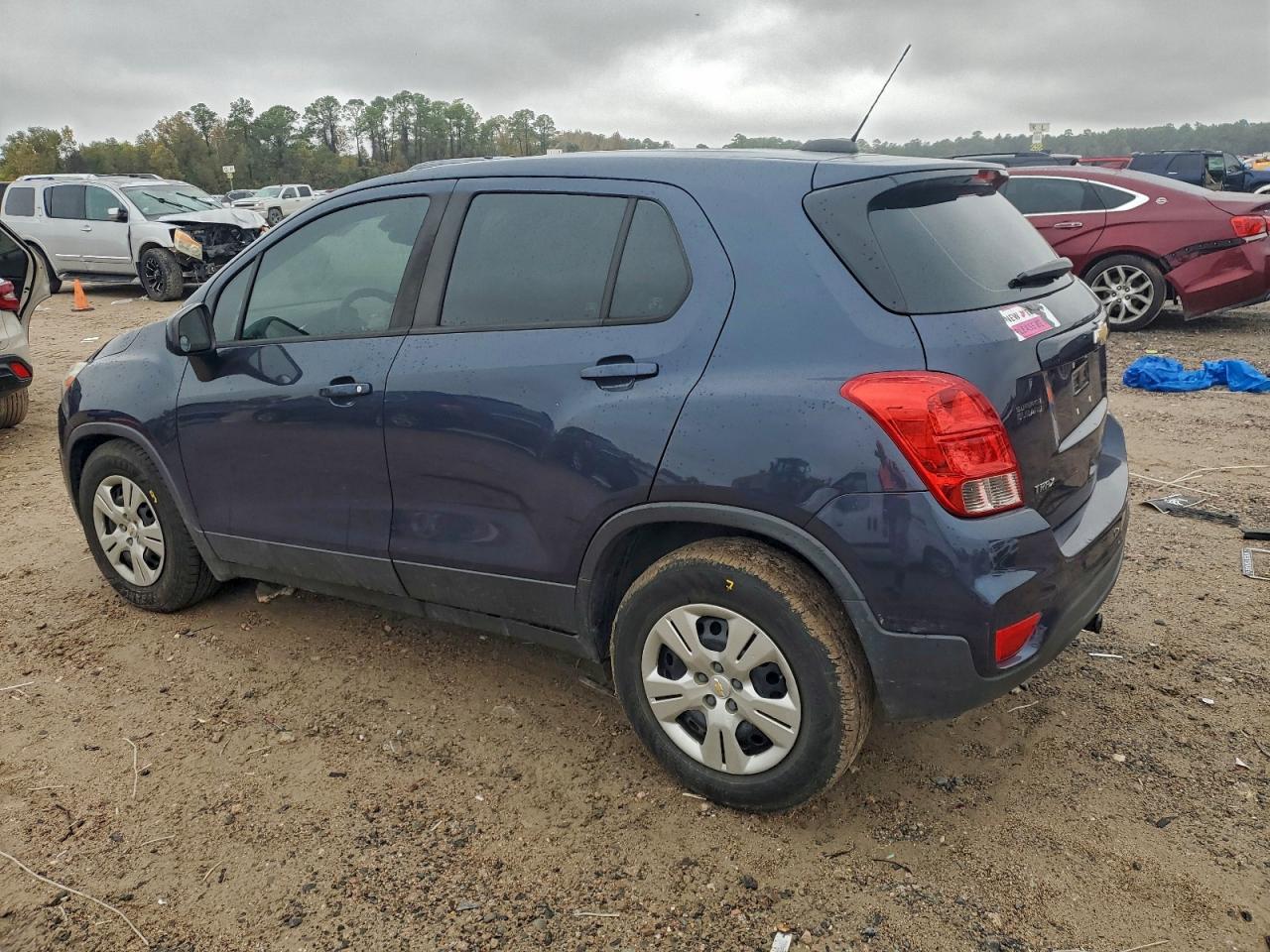 Chevrolet Trax Ls Image 7