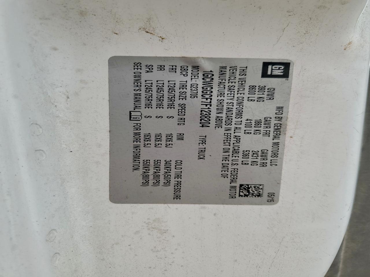 Chevrolet Express Image 13