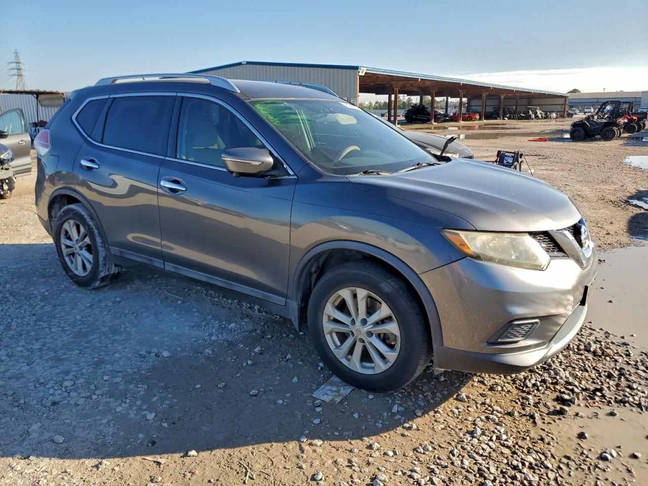 Nissan Rogue S Image 3