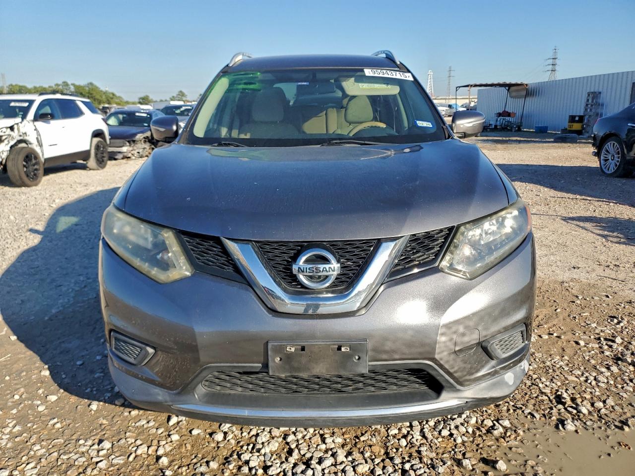 Nissan Rogue S Image 5