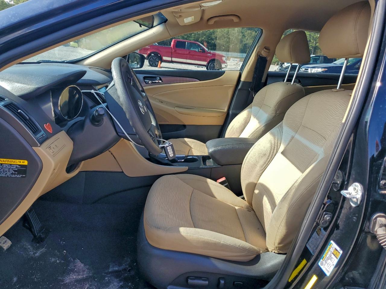 Hyundai SONATA Hybrid Image 3