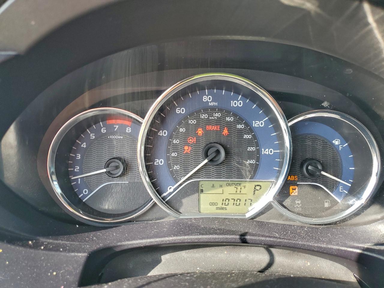 Toyota Corolla L Image 5