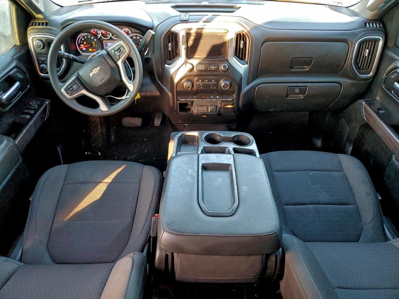 Chevrolet Silverado C1500 Lt Image 12