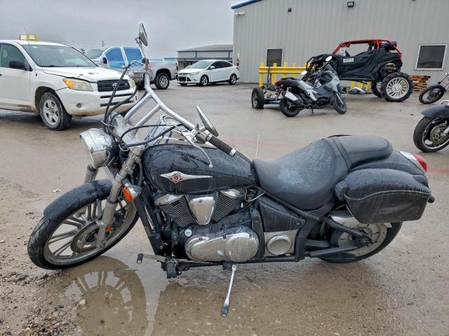 Kawasaki Vulcan 900 C Image 6