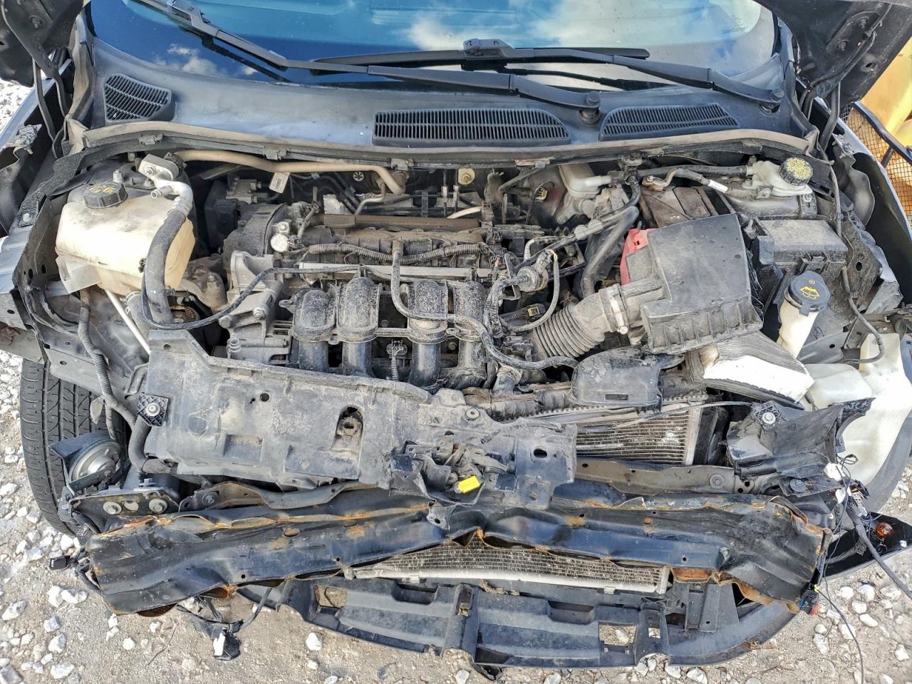 Ford Fiesta Se Image 7