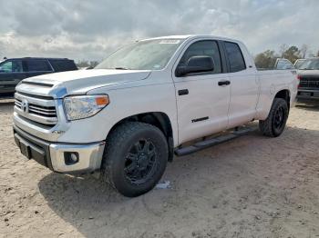  Salvage Toyota Tundra