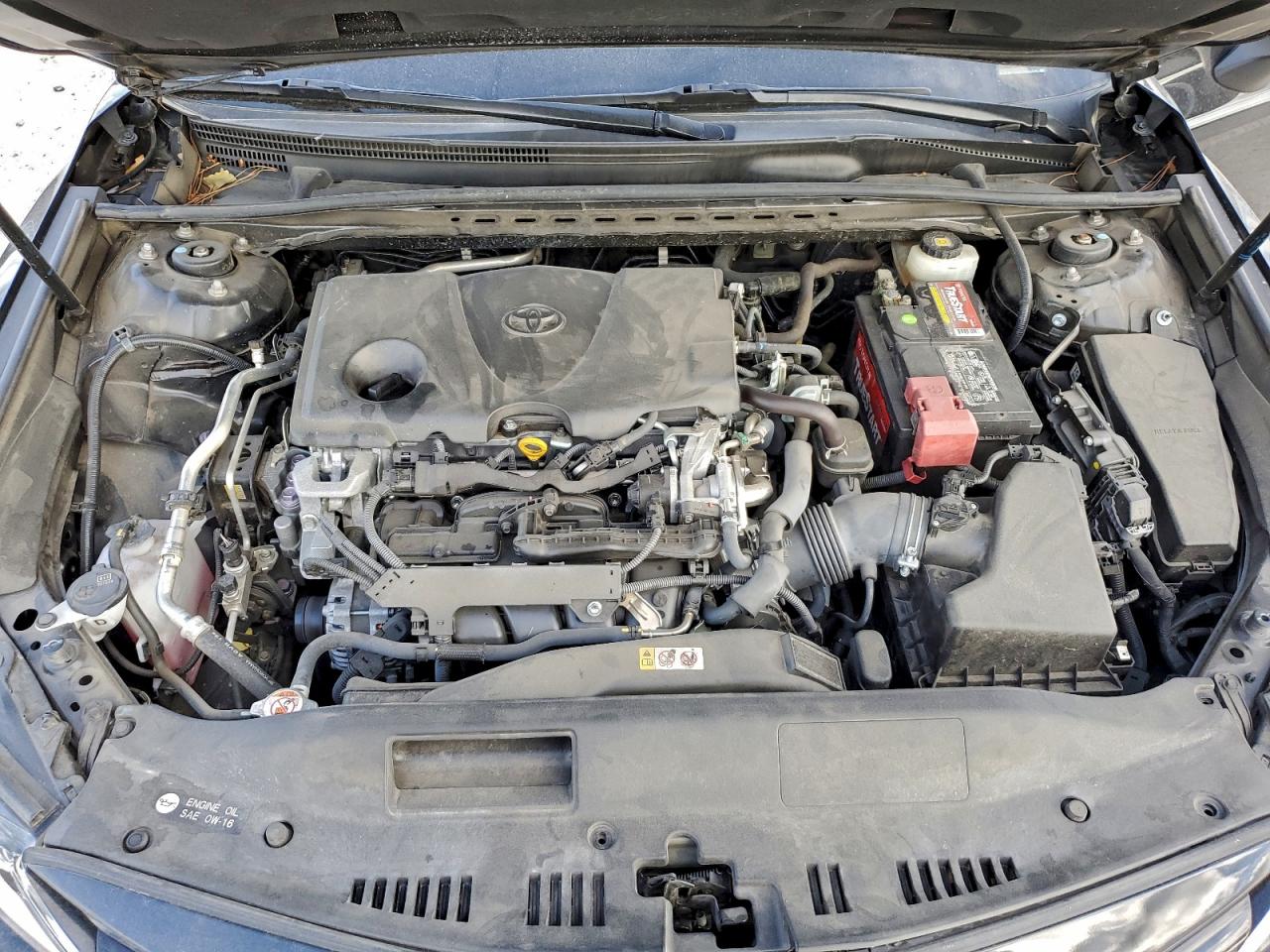 Toyota Camry L Image 11