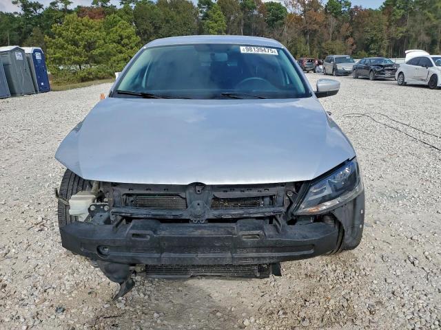 Volkswagen Jetta Se Image 10