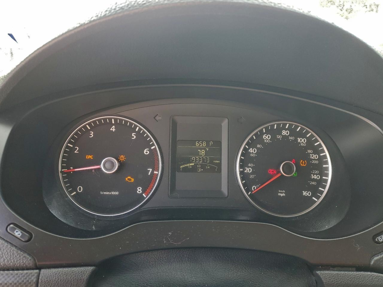 Volkswagen Jetta Se Image 5