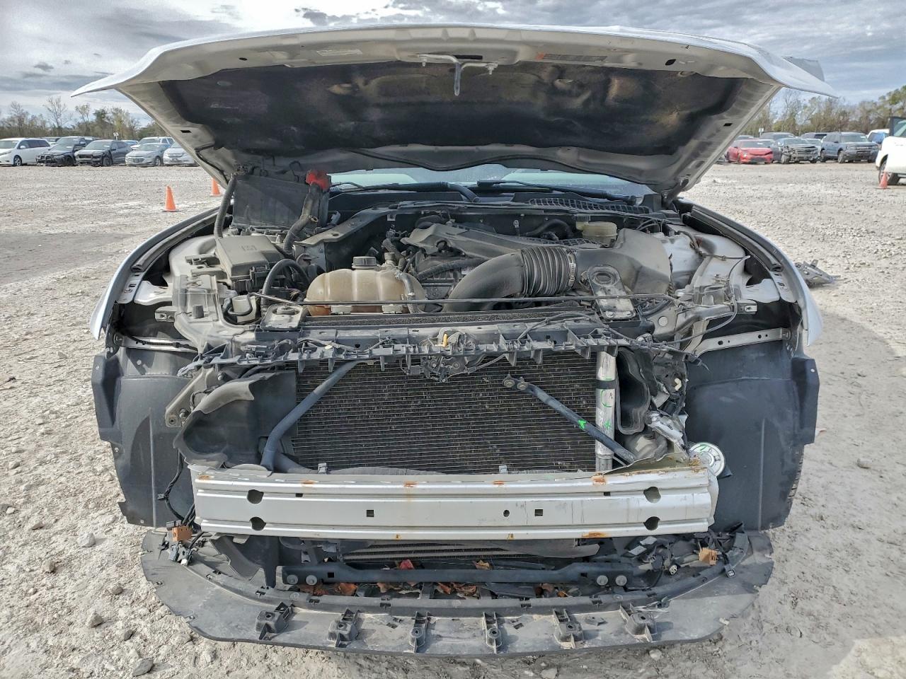 Ford Mustang Image 5