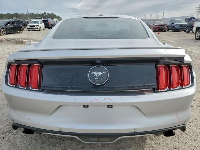 Ford Mustang Image 2