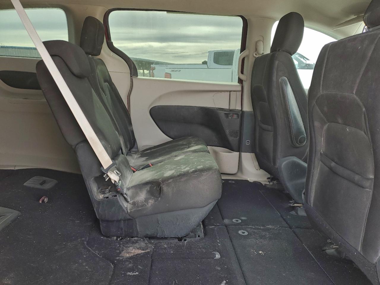 Chrysler Pacifica Touring Image 10