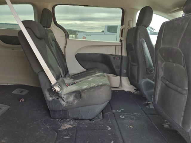 Chrysler Pacifica Touring Image 10