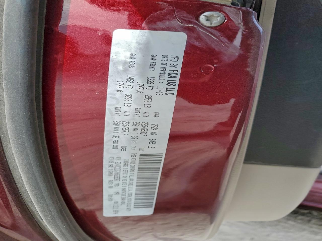 Chrysler Pacifica Touring Image 7