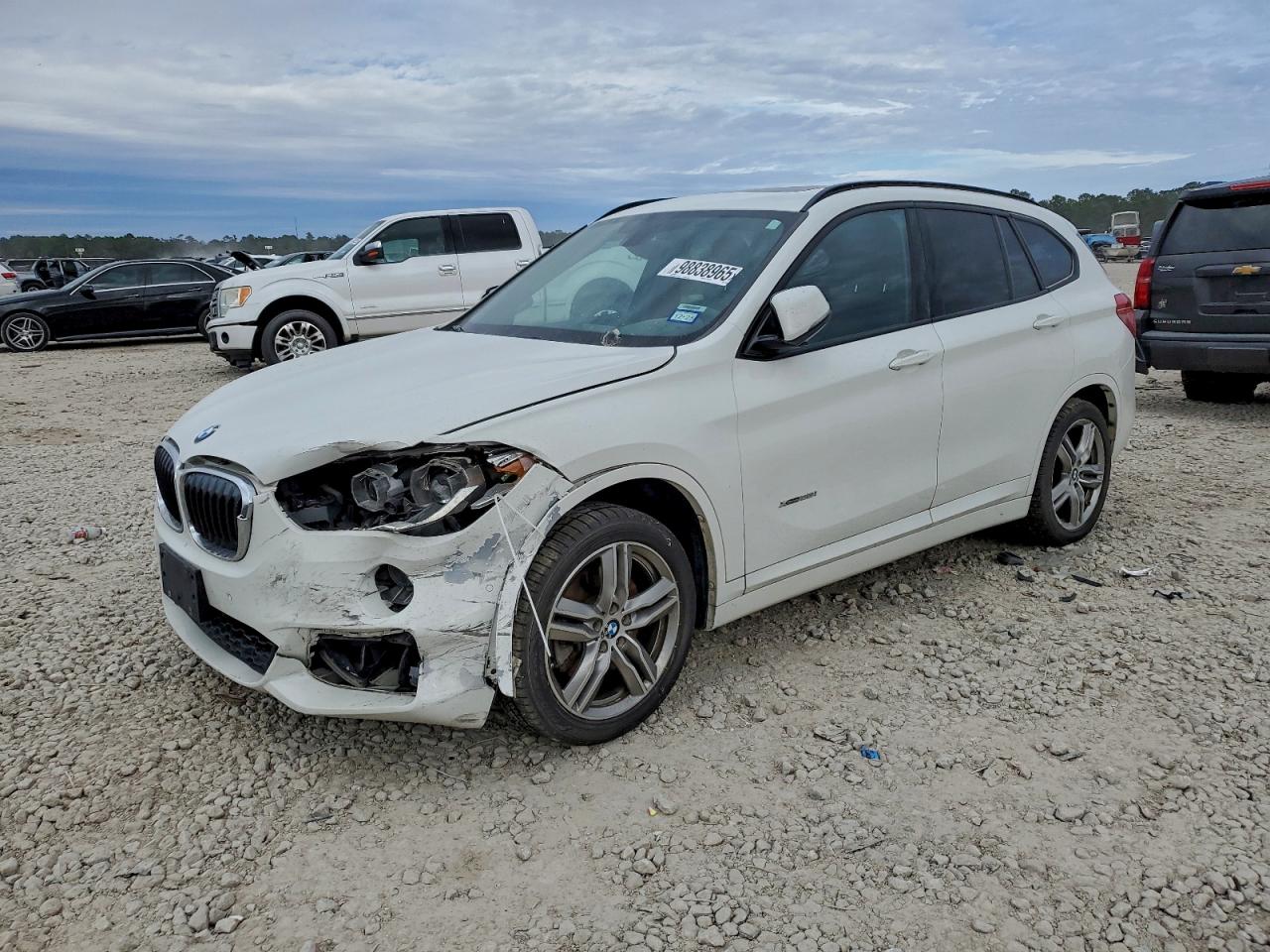 BMW X Series Xdrive28i Image 1