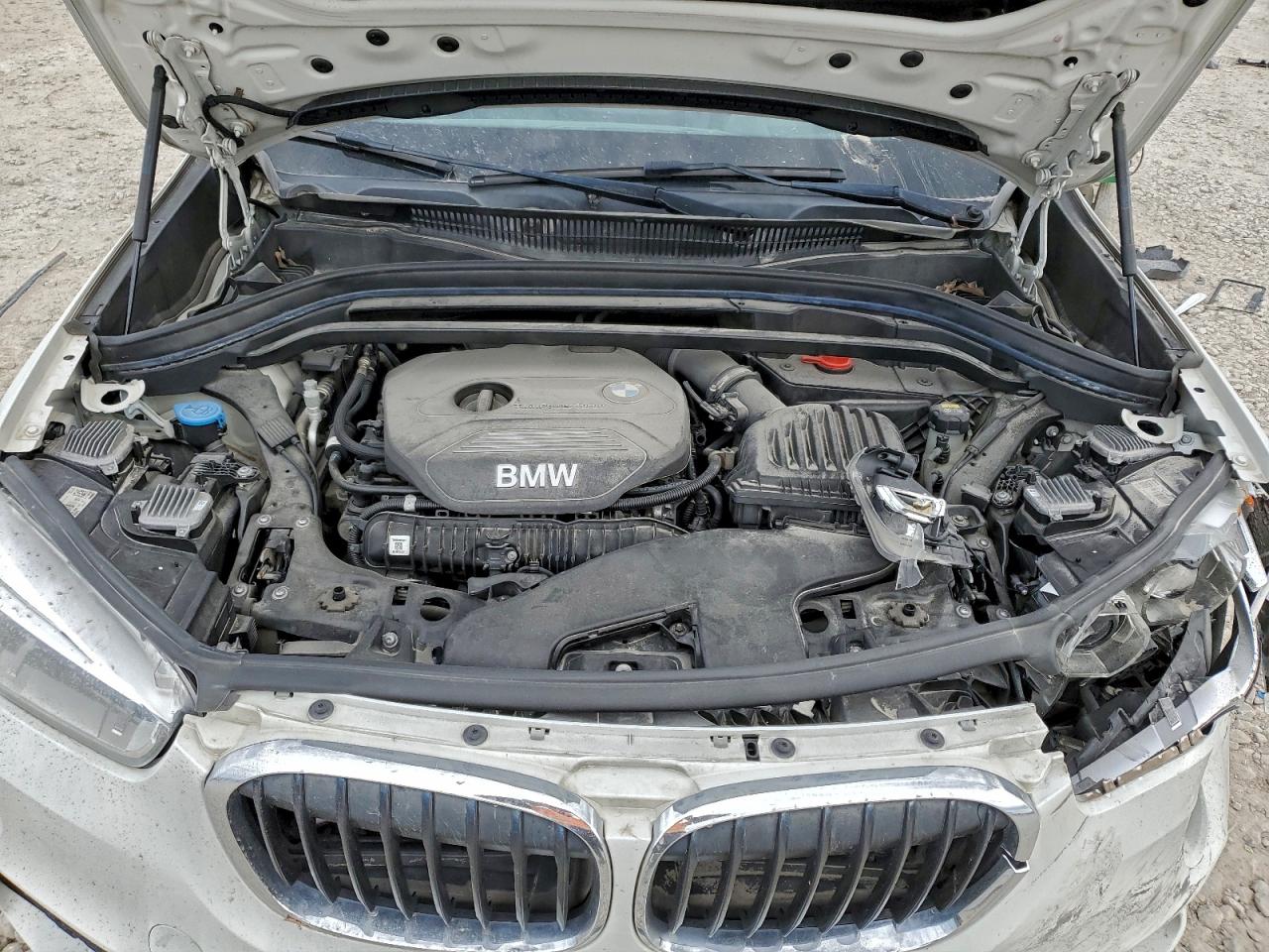 BMW X Series Xdrive28i Image 10