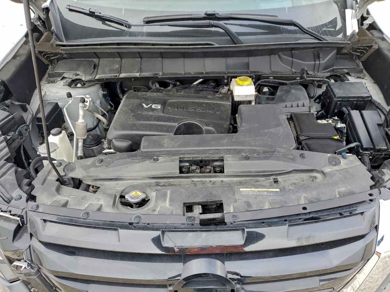 Nissan Pathfinder Platinum Image 10