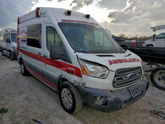 Ford Transit T-250 Image 2