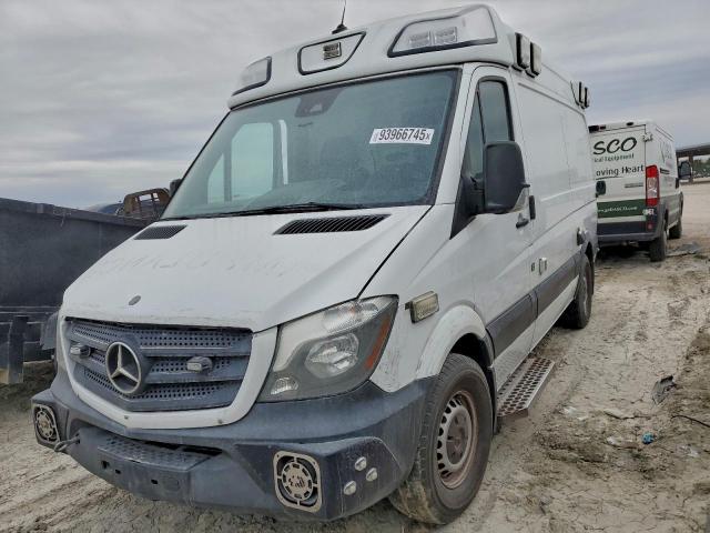  Salvage Mercedes-Benz Sprinter