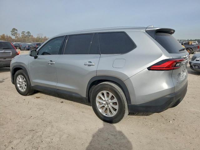 Toyota Grand High Xle Image 4