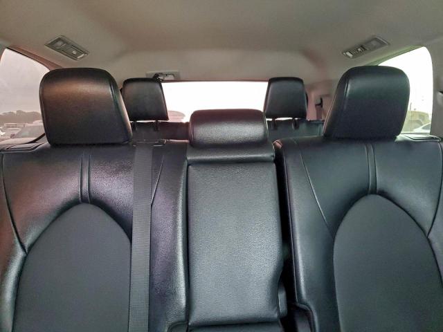 Toyota Grand High Xle Image 6