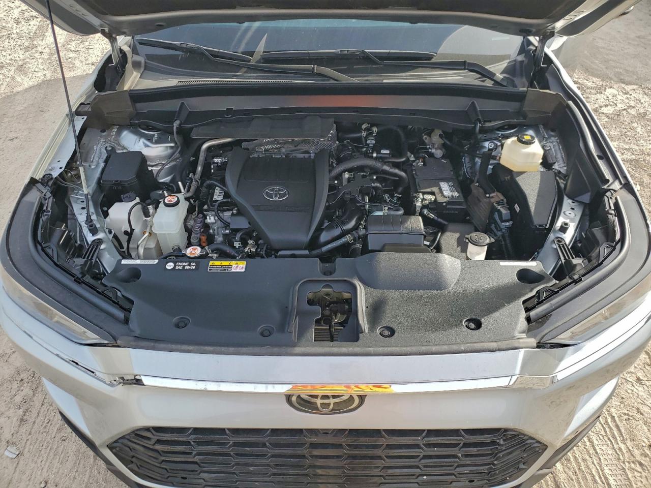 Toyota Grand High Xle Image 8