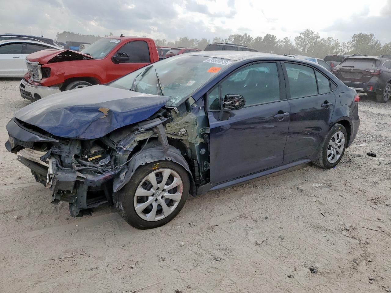 Toyota Corolla Le Image 1