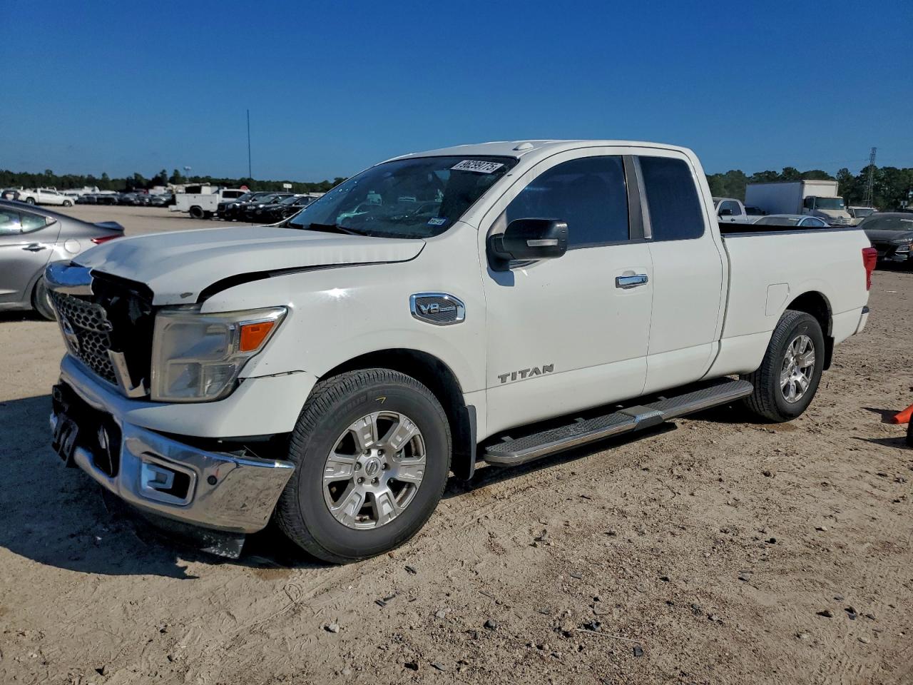 Nissan Titan Sv Image 1