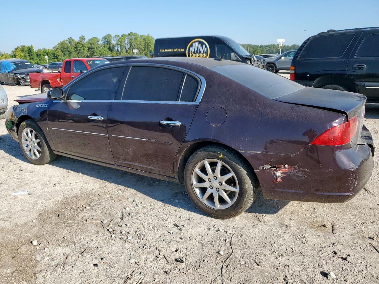 Buick Lucerne Cxl Image 2