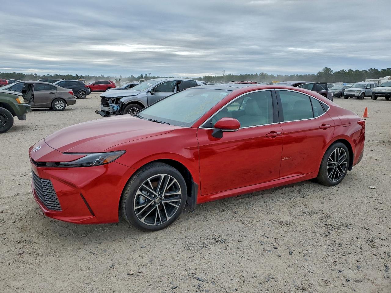 Toyota Camry Xse Image 1