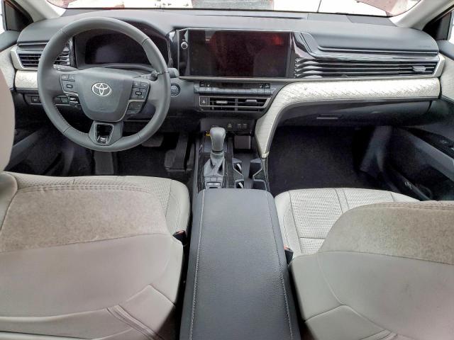 Toyota Camry Xse Image 11