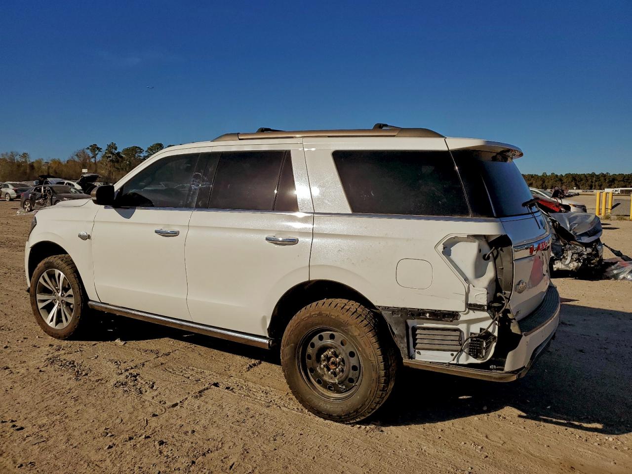 Ford Expedition King Ranch Image 9