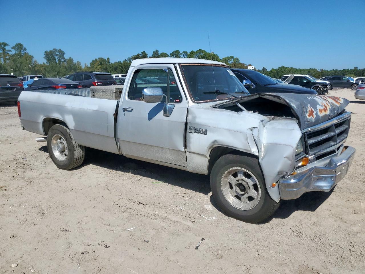 Dodge D Series D200 Image 4