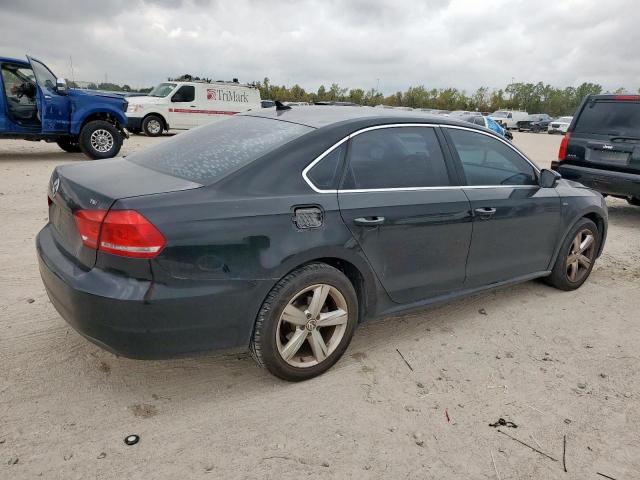 Volkswagen Passat S Image 2