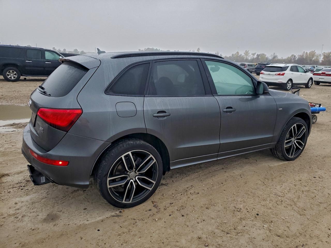 Audi Q5 Premium Plus S-line Image 4