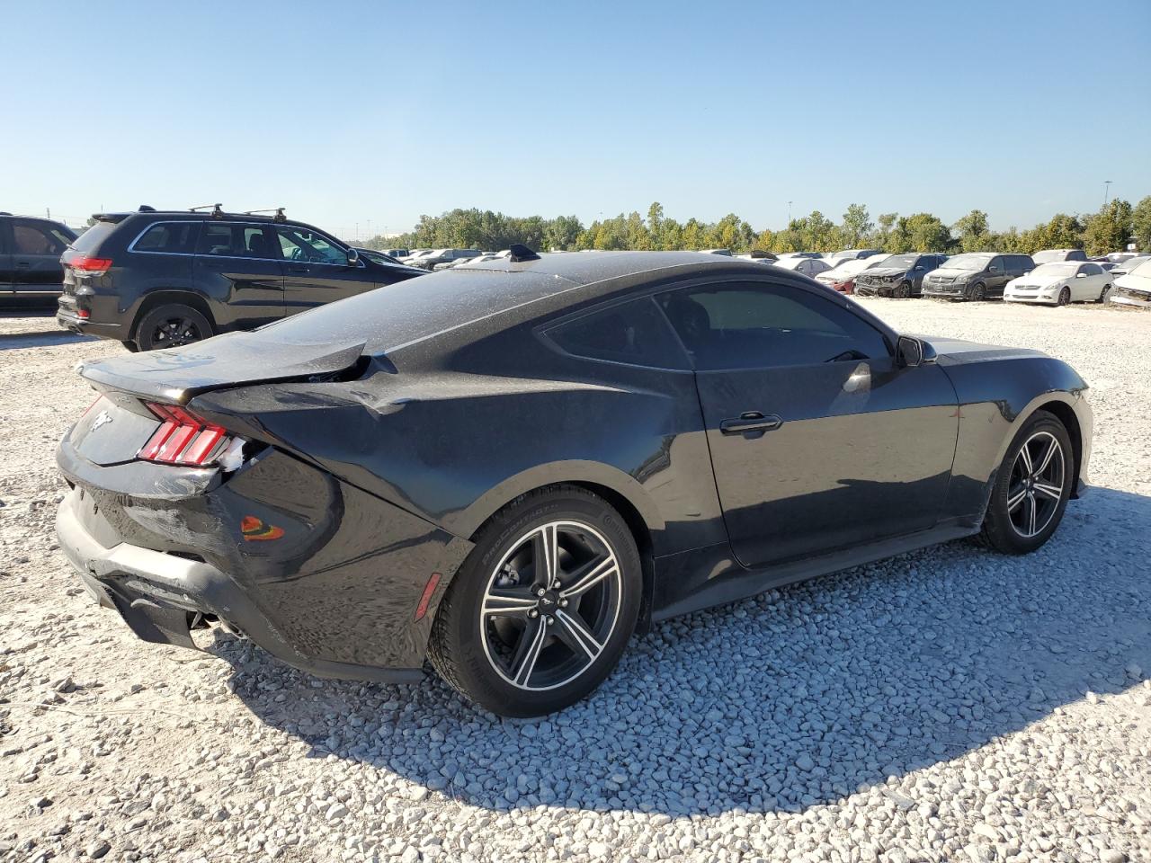 Ford Mustang Image 7