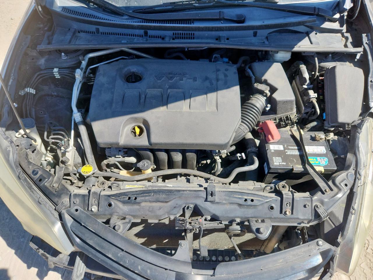 Toyota Corolla L Image 11