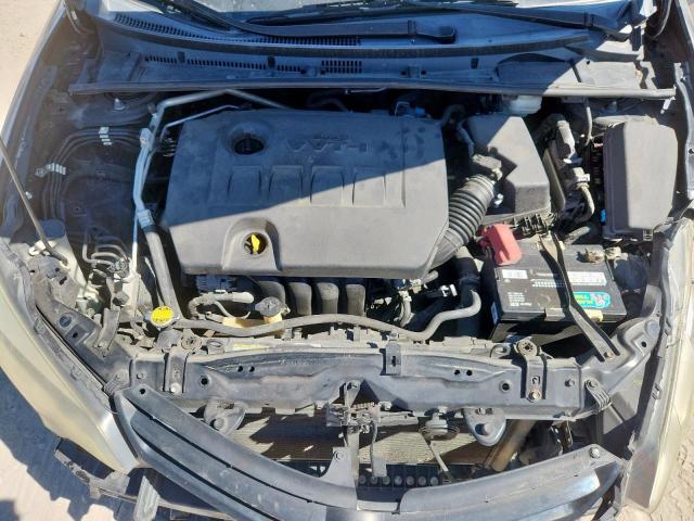 Toyota Corolla L Image 11