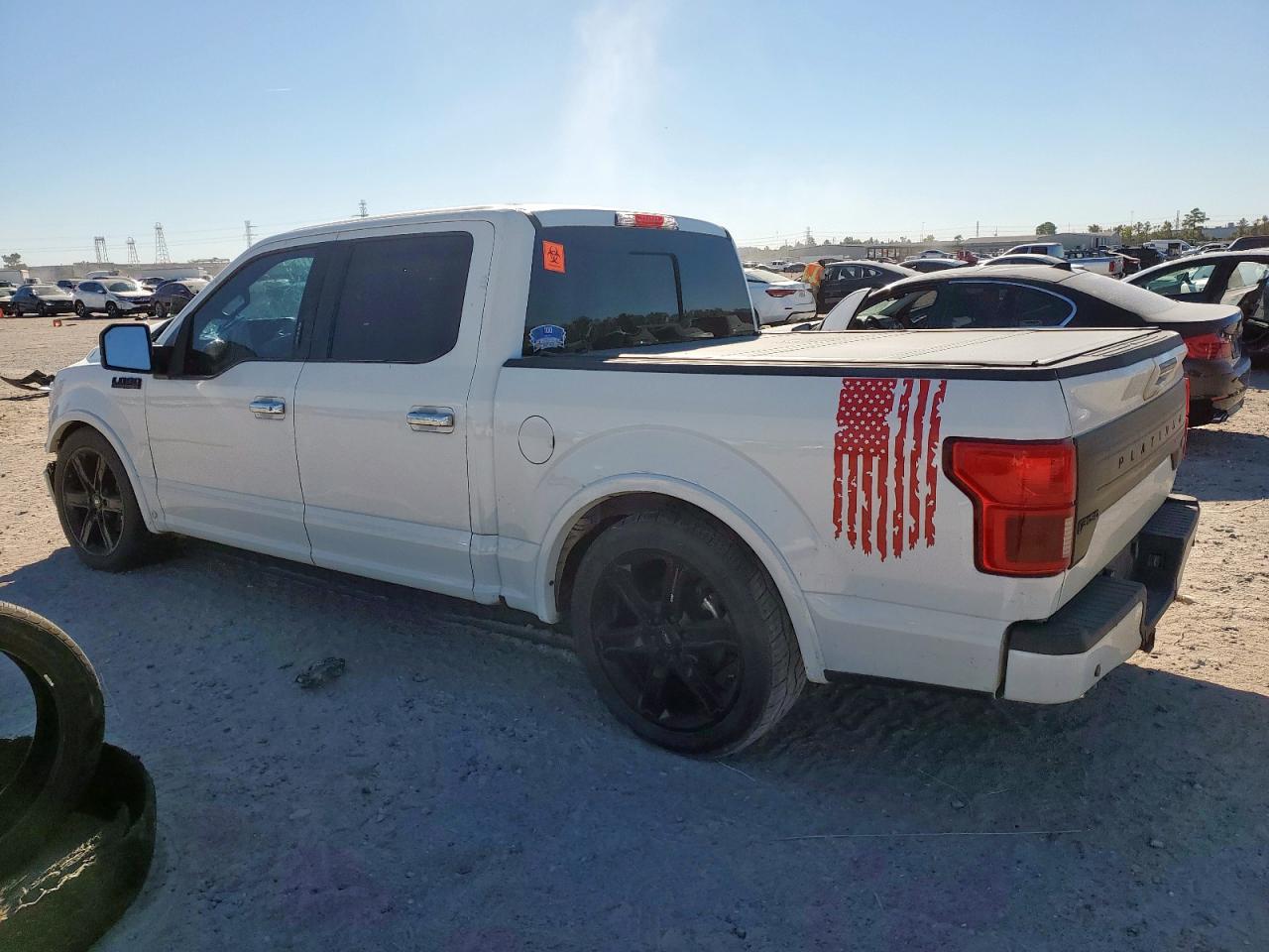 Ford F-150 Supercrew Image 11