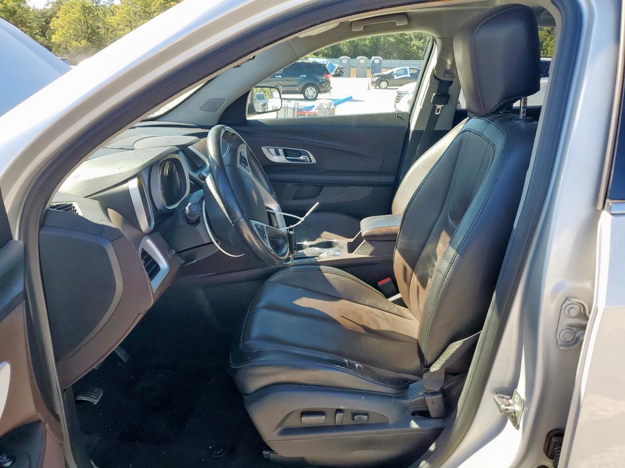 Chevrolet Equinox Lt Image 10