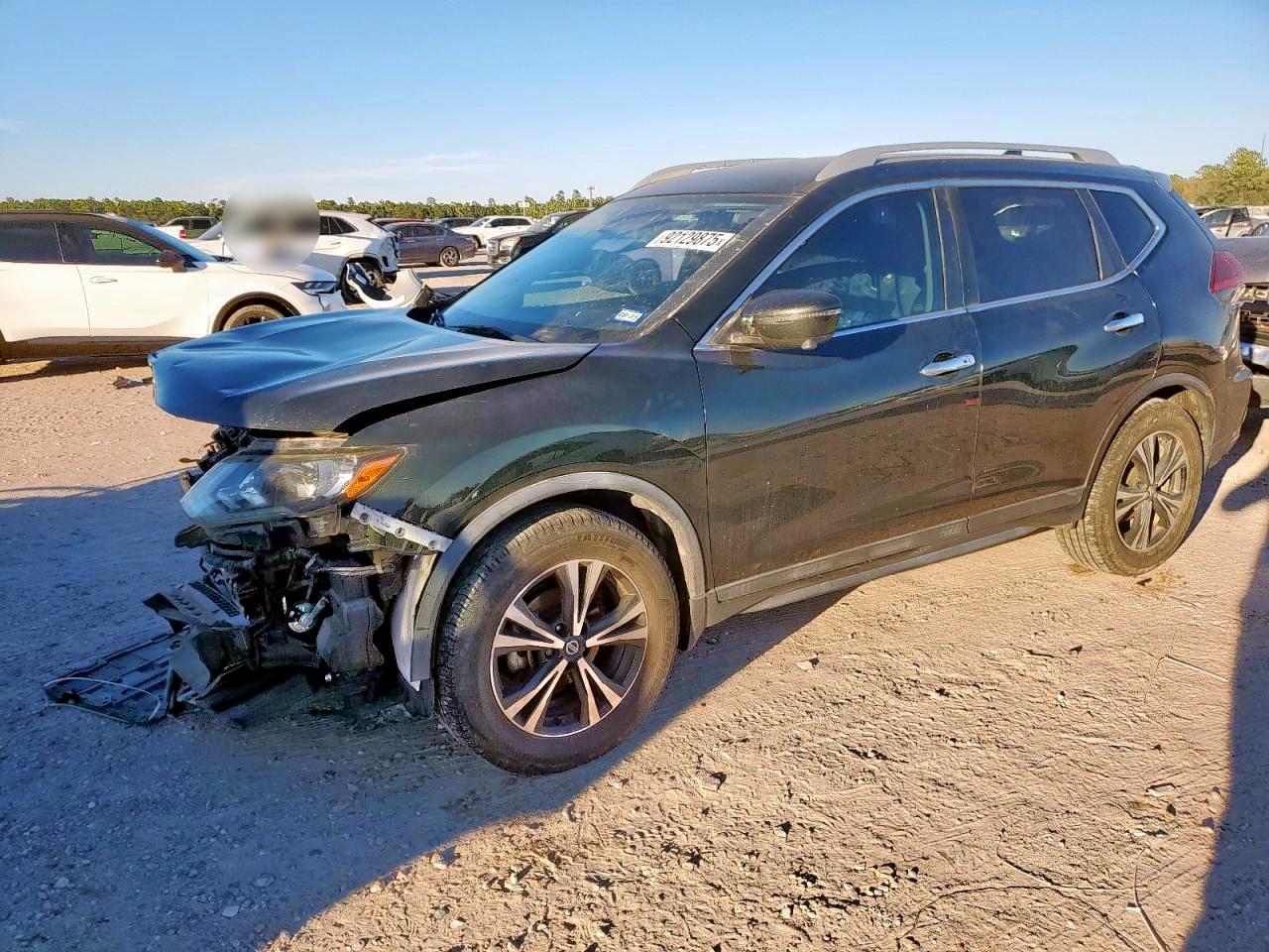 Nissan Rogue S Image 1