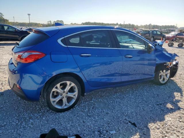 Chevrolet Cruze Premier Image 4