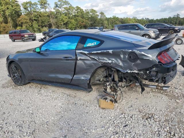 Ford Mustang Image 4