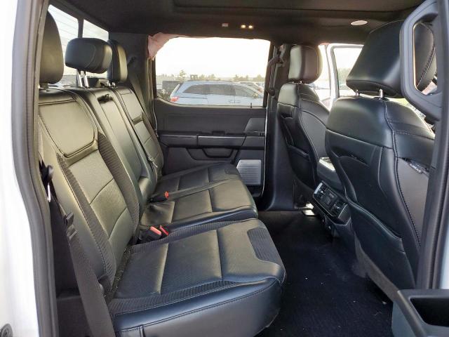 Ford F-150 Raptor Image 11