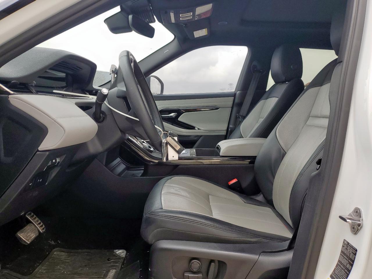 Land Rover Range Rover R-dynamic Se Image 11