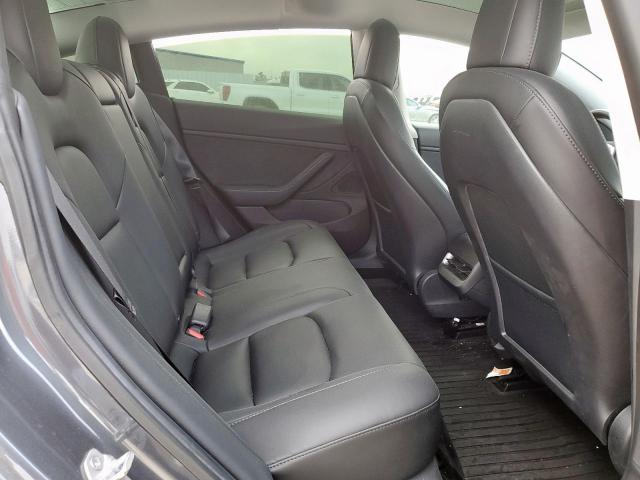 Tesla Model 3 Image 3