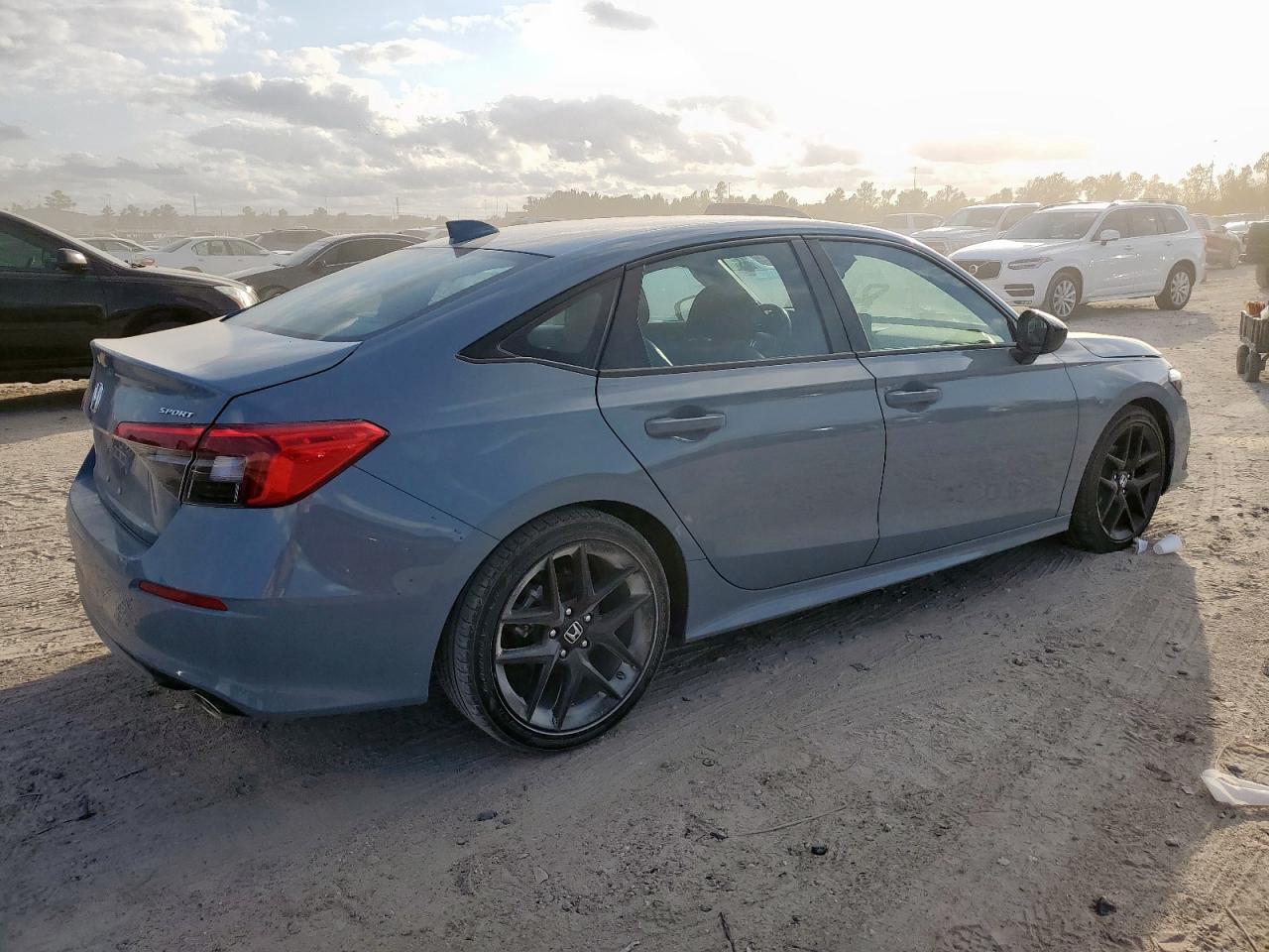 Honda Civic Sport Image 5